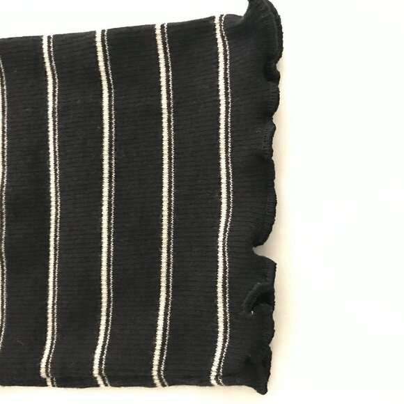 Arizona Juniors - Scoop Neck Long Sleeve T-Shirt - Picture 8 of 10